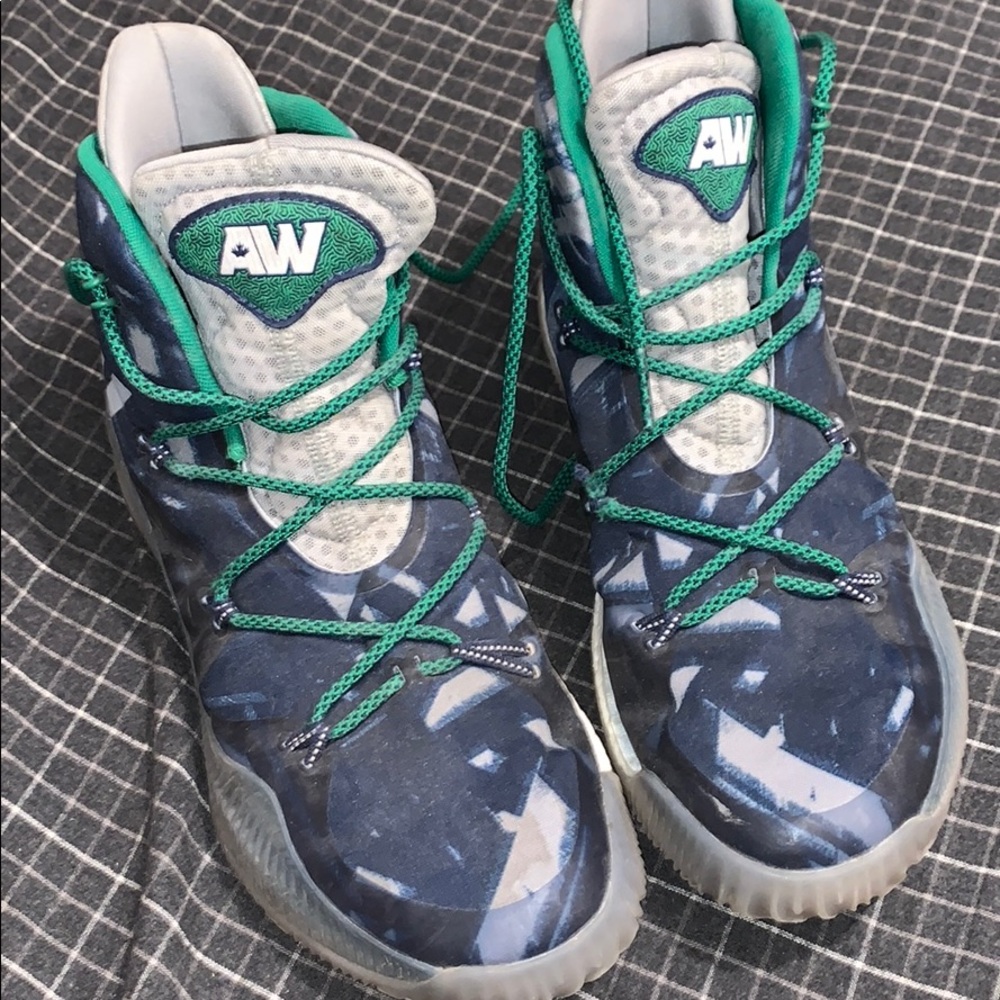 ADIDAS BASKETBALL SHOES